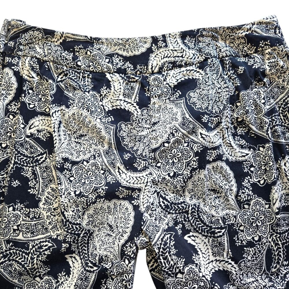 Ann Taylor Womens Paisley Cropped Capri Pant Navy Blue/White Side Zipper Size 12 - Picture 8 of 11